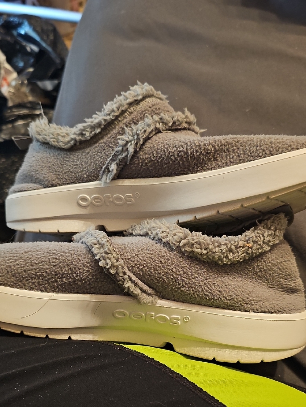 OOFOS Gray Fuzzy Slip-On Sandals
